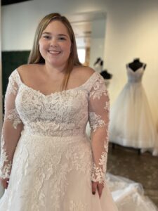 Stella York 7546 Plus Size Bridal Gown Wedding Dress Fort Worth