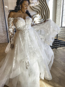 Essense of Australia D3274 Plus Size Bridal Gown Wedding Dress Fort Worth